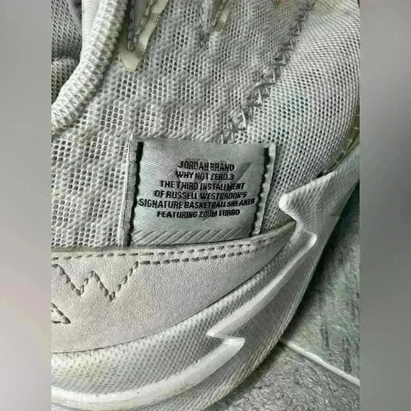 Nike Air Jordan Why Not Zer0.3 White Metallic 2020 Men's Size 12 - Picture 5 of 10